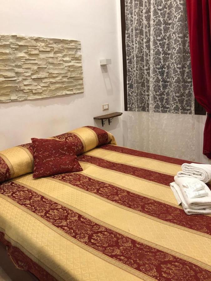 B&B Cortile Di Venere Трапани Екстериор снимка